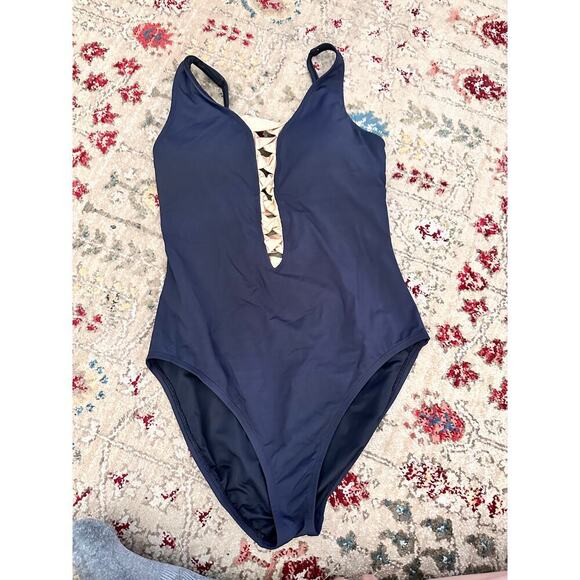 Bleu Rod Beattie Women's Black Twisted-Front One Piece Swimsuit Size 10 - Picture 3 of 7